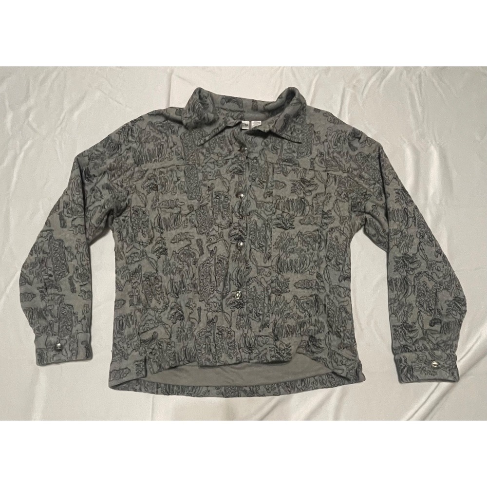 Chico's Jacquard Knit Shirt Jacket Gray & Black Leaf Pattern Button Font Size 3 - Picture 3 of 14